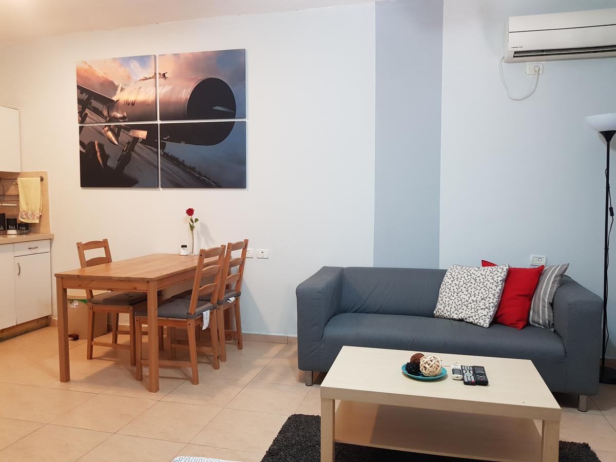 דירות רוטשילד Petach Tikva Room photo
